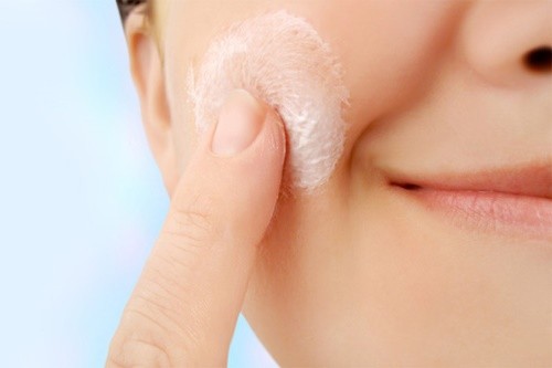 Bột Baking Soda hiệu Arm Hammer - hộp 454g 4 tay da chet voi baking soda