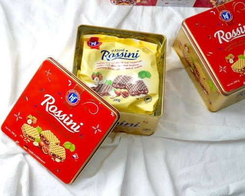 Hộp bánh xốp HF Rossini 200g (Hộp thiếc Đỏ) 4 hop banh xop Rossini 200g