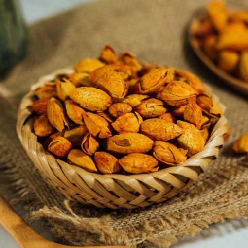 Hạt dinh dưỡng & xoài sấy dẻo DESA thơm ngon, hấp dẫn 5 22757 hat hanh nhan rang bo 8 20241111143930