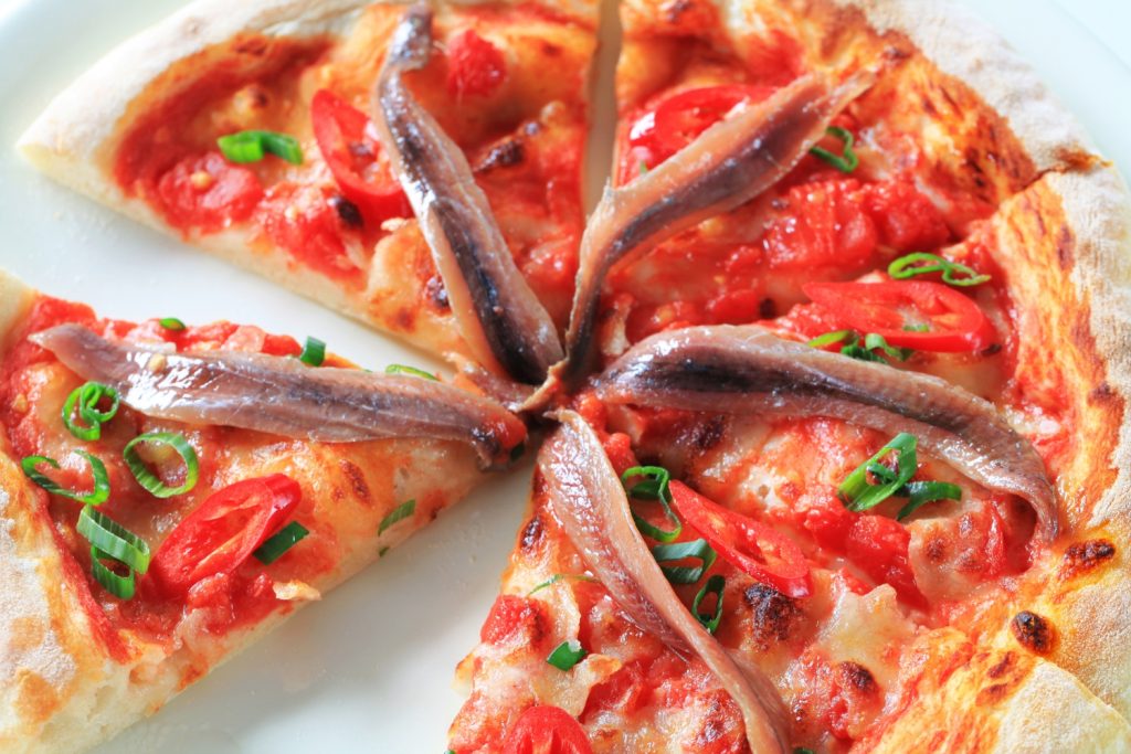 Pizza cá cơm Anchovy