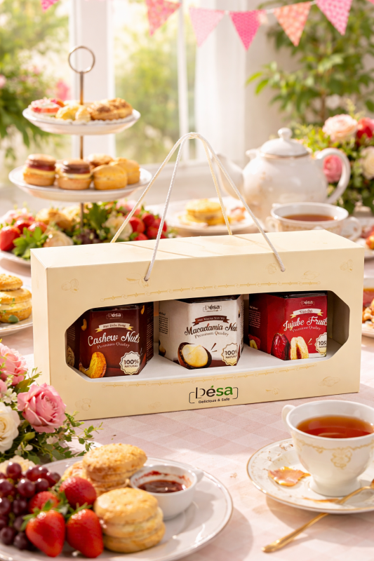 Hộp quà cao cấp Hạt & hoa quả sấy Desa 2 ChatGPT Image Jan 20 2026 04 37 59 PM