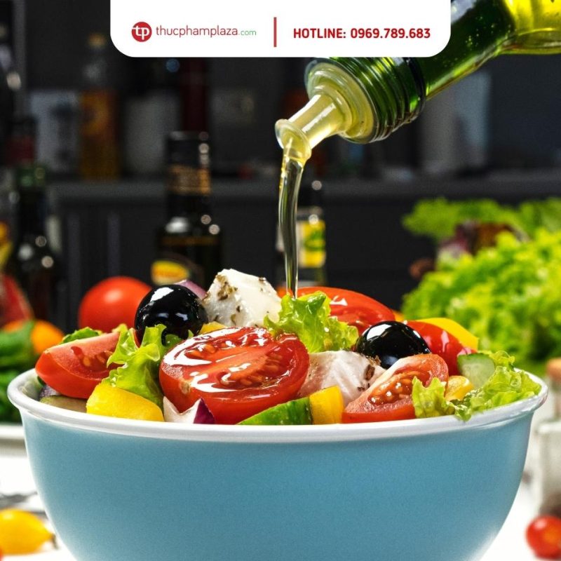 Khám phá và lựa chọn loại dầu oliu phù hợp cho bếp của bạn 1 Dau oliu 3 large