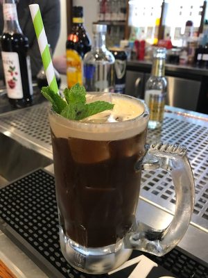 Monin va bia Guinness medium