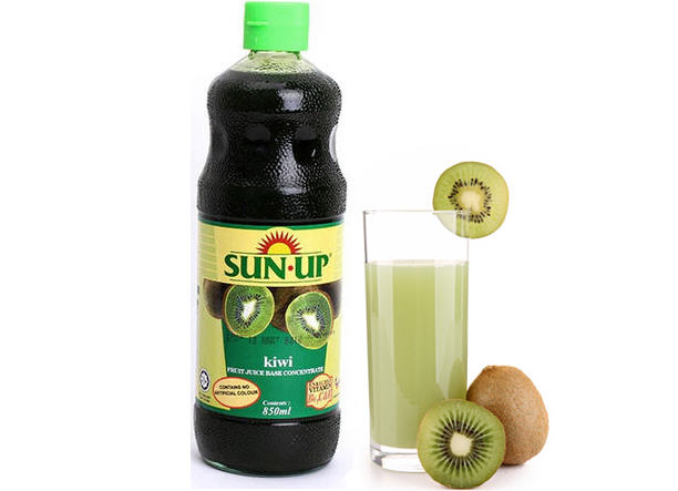 Nước ép Kiwi đậm đặc hiệu Sun-Up chai 850m 1 Nuoc ep Kiwi dam dac hieu Sun Up chai 850ml