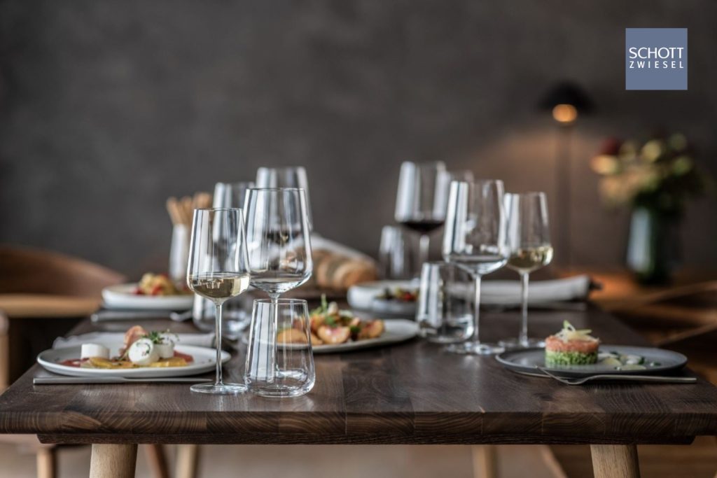 Thuc Pham PLaza 6 large