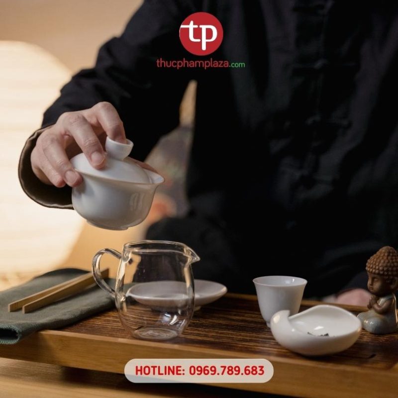 Thuc Pham Plaza 3 large