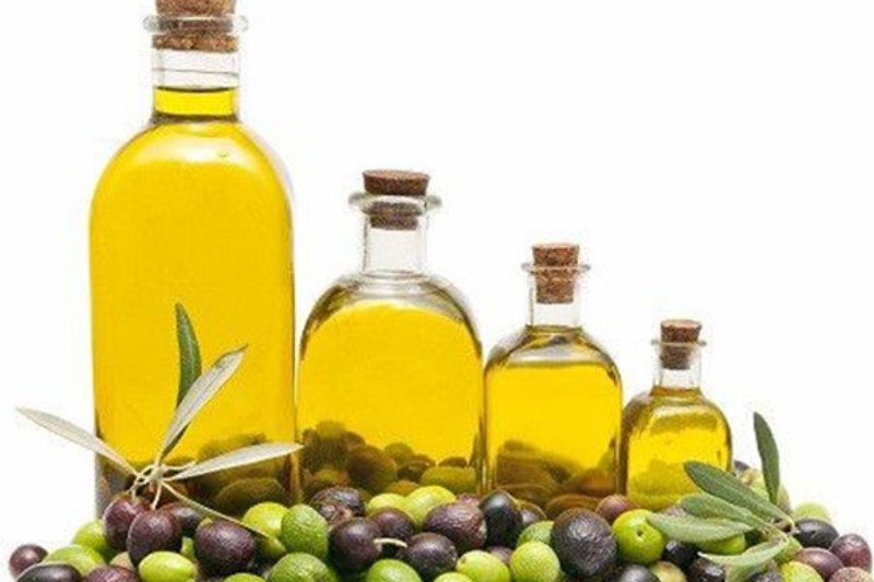 Ăn nhiều dầu oliu có tốt không? Những điều cần lưu ý 4 Ăn nhiều dầu oliu có tốt không