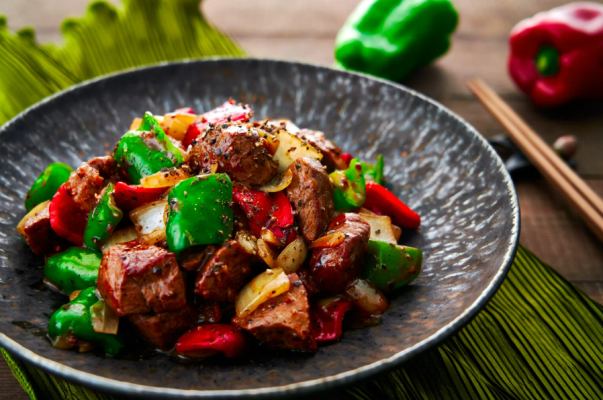 anh 8 16592322153741144490954.png medium