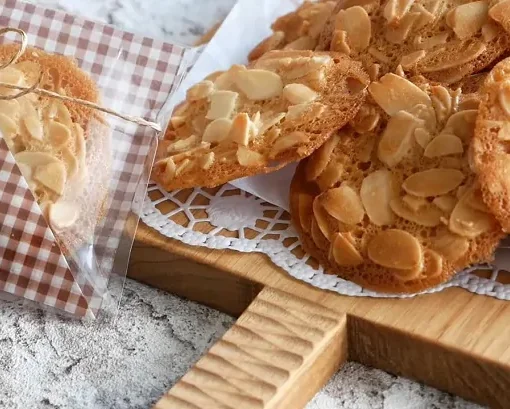 Hạnh Nhân Cắt Lát Atlas - Blanched Sliced Almond (Túi 1kg) 4 banh ngoi hanh nhan 5