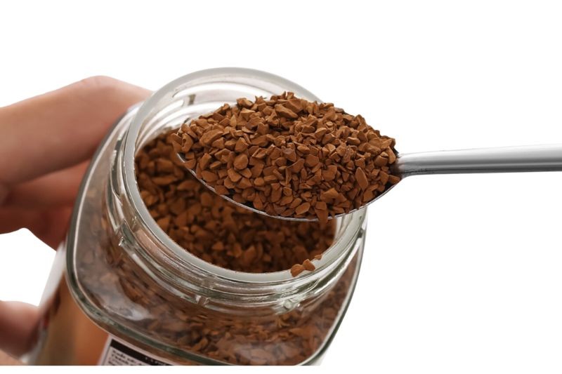 Cà phê hòa tan Tchibo Gold lọ 100g 9 Cà phê Tchibo Gold với hương vị đậm đà đặc biệt