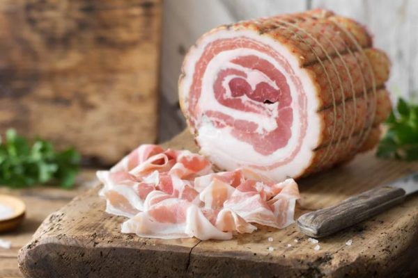 che bien cac mon an voi pancetta ngay tai nha