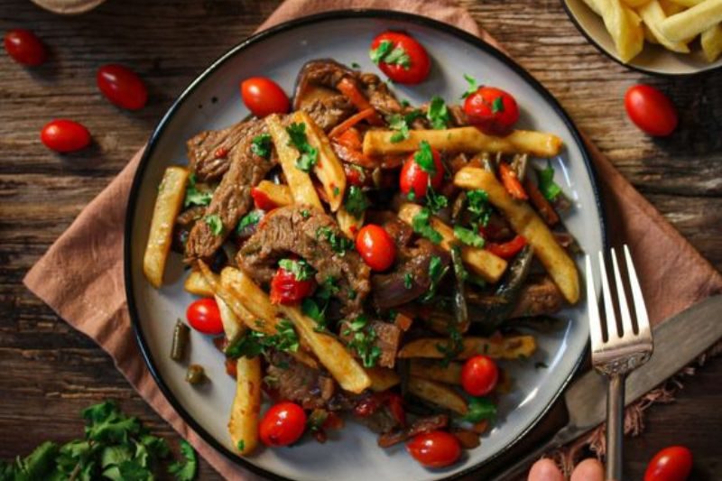 Cách chế biến Lomo Saltado đơn giản tại nhà 1 che bien lomo saltado tai nha large