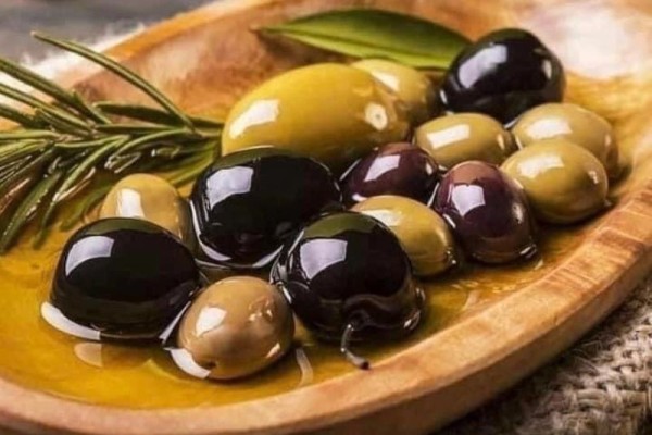 Điểm khác biệt của oliu xanh tách hạt