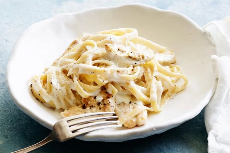 Mì Fettuccine Alfredo - Bí quyết cho bữa ăn hoàn hảo 3 fettuccine alfredo