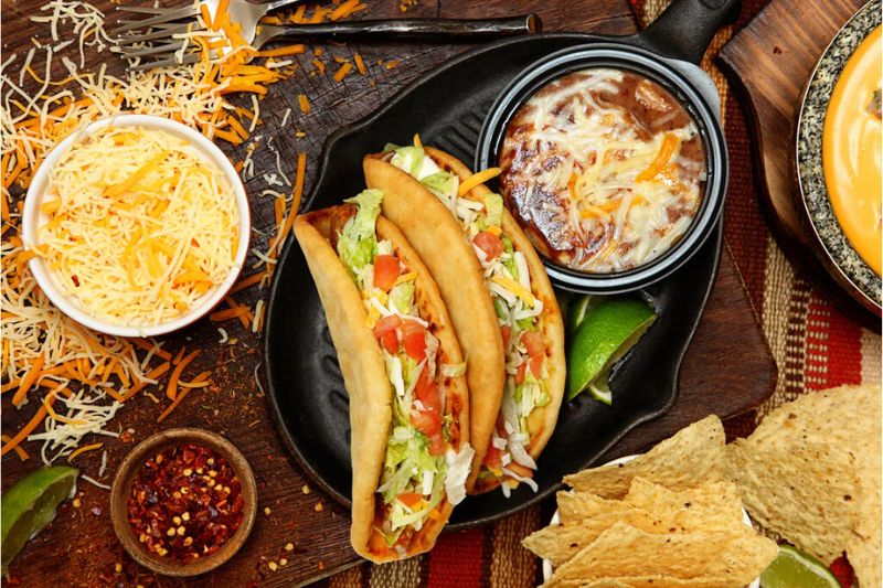 Hướng dẫn làm Chalupa: Món ăn với hình dạng độc lạ 3 chalupa