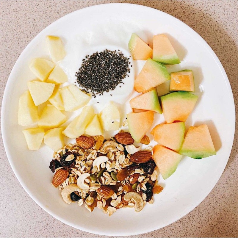 Ngũ Cốc Trái Cây Nhiệt Đới Yava 125g 6 ngũ cốc trái cây yava