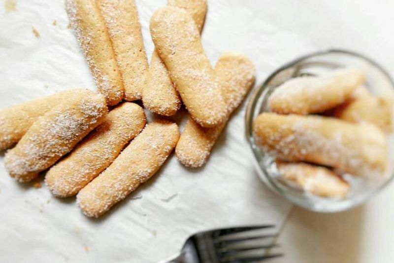 Cách làm bánh Lady Finger giòn tan chuẩn vị Ý 2 lady finger