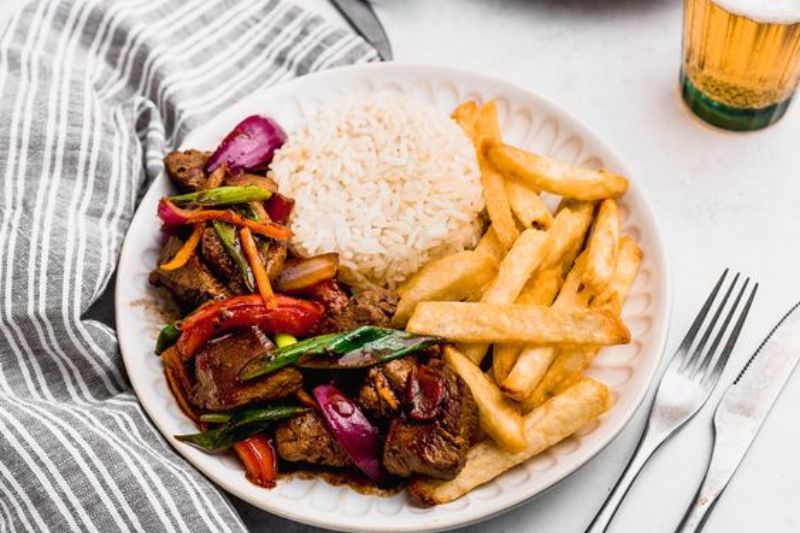 Cách chế biến Lomo Saltado đơn giản tại nhà 8 Lomo Saltado