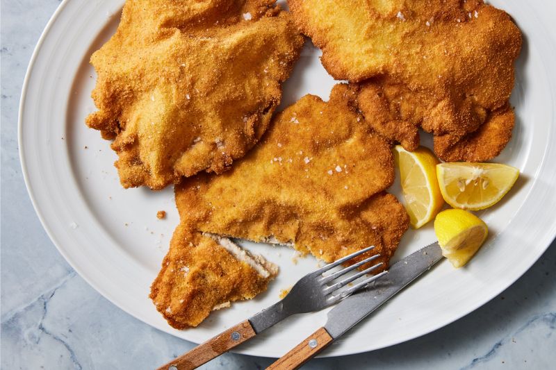Thưởng thức ẩm thực nước Đức với cách làm Schnitzel chuẩn vị 2 schnitzel