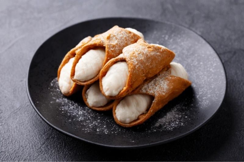 Món âu Cannoli
