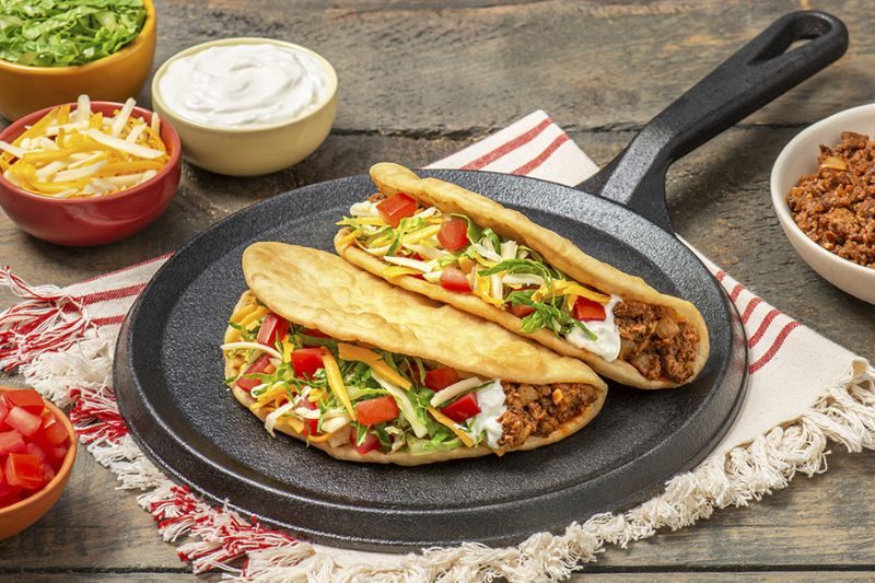 Hướng dẫn làm Chalupa: Món ăn với hình dạng độc lạ 1 Chalupa