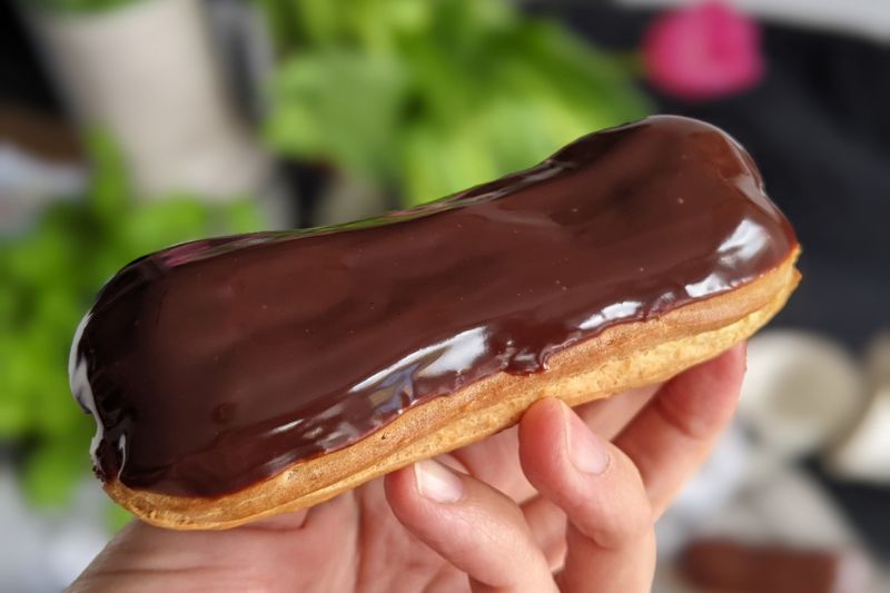 Cách chế biến Eclair: Bánh su kem độc đáo từ Antonin Carême 2 eclair