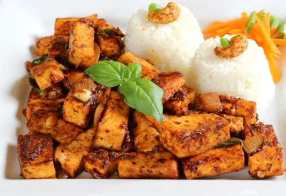 Lá húng quế Atlas Garden - Basil Leaves 23g 5 nau an voi basil