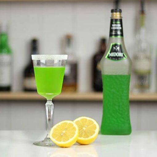 Rượu mùi vị dưa hiệu Midori chai 70cl