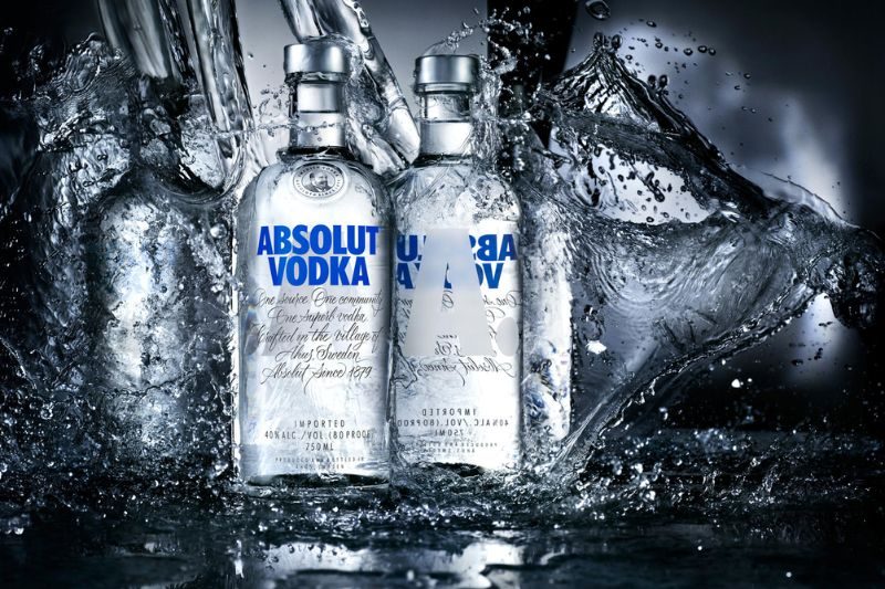 Absolut Vodka là sản phẩm đầu tiên của hãng rượu Absolut 