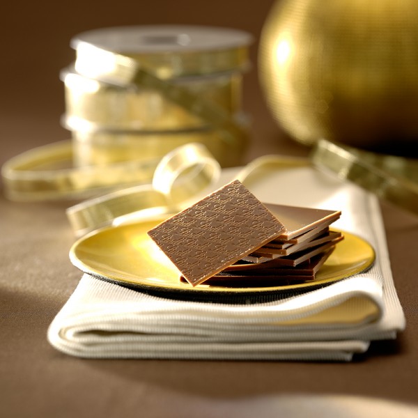 Sôcôla Lindt đen thanh mỏng - hộp 125g 2 thin 2 medium