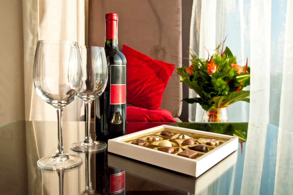 Tại sao lại nói chocolate và rượu vang là "bộ đôi ăn ý"? 3 thucphamplaza 1 15 large