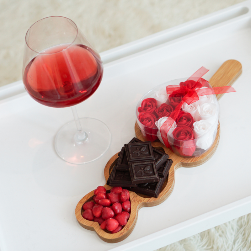 Tại sao lại nói chocolate và rượu vang là "bộ đôi ăn ý"? 1 thucphamplaza.com 15 large