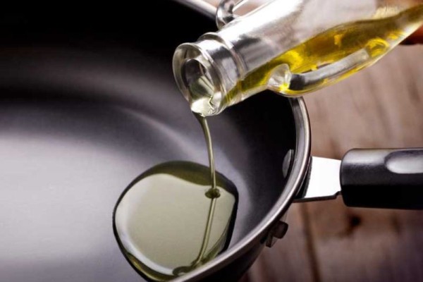 Uống dầu ô liu có tác dụng gì? 3 Uống dầu ô liu có tác dụng gì