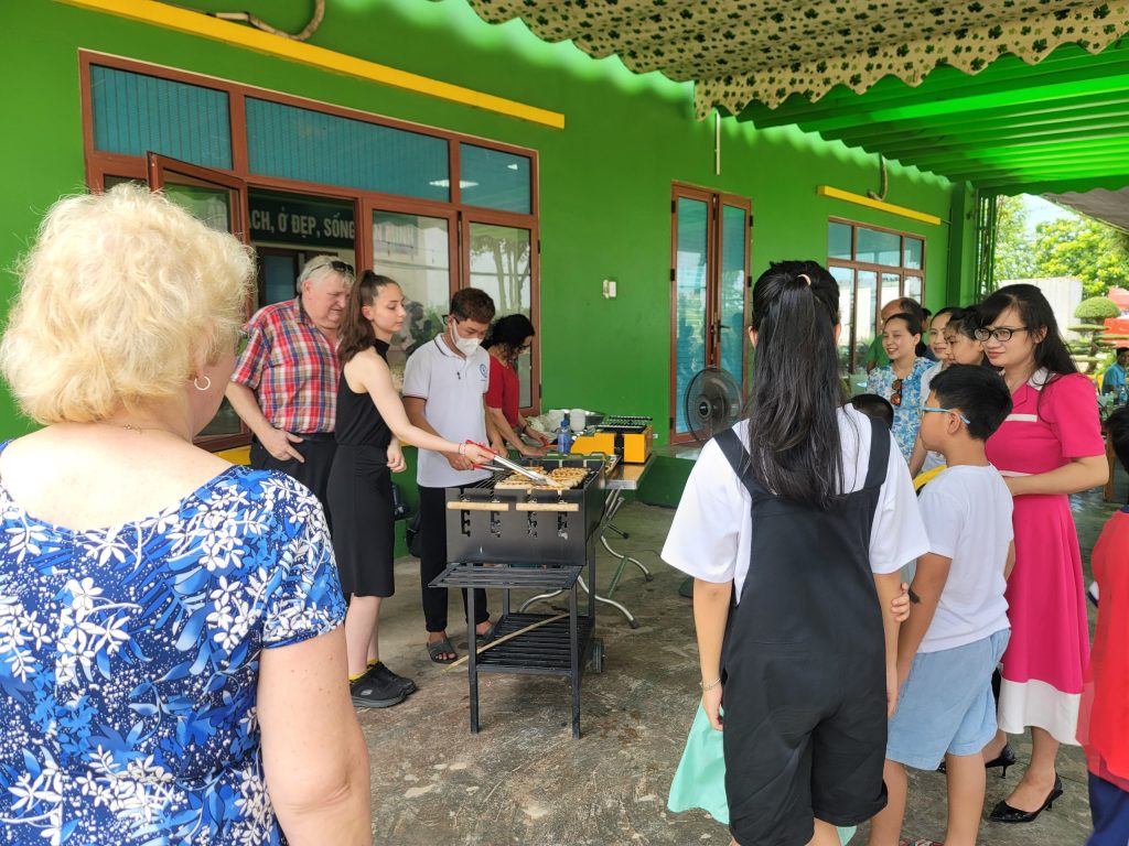 Cách bảo quản xúc xích luôn thơm ngon 4 z4845372549395 e82984835f26c7037e08f614917e5fe0 large