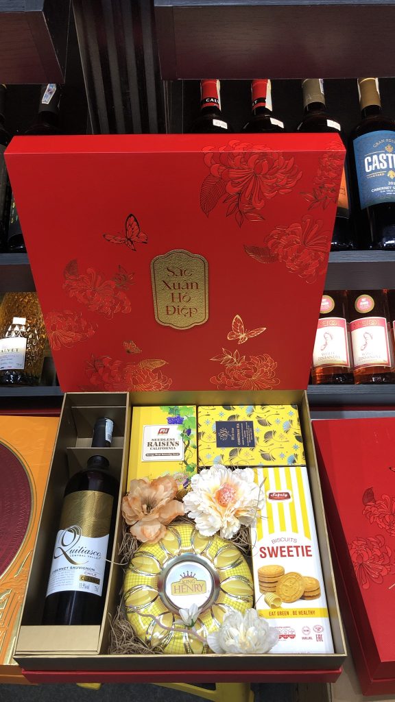 Những mặt hàng sẽ hốt bạc dịp tết 2024 10 z5018104776205 4cafd0daf67abb59cc96e541bc79d8a9 1 large