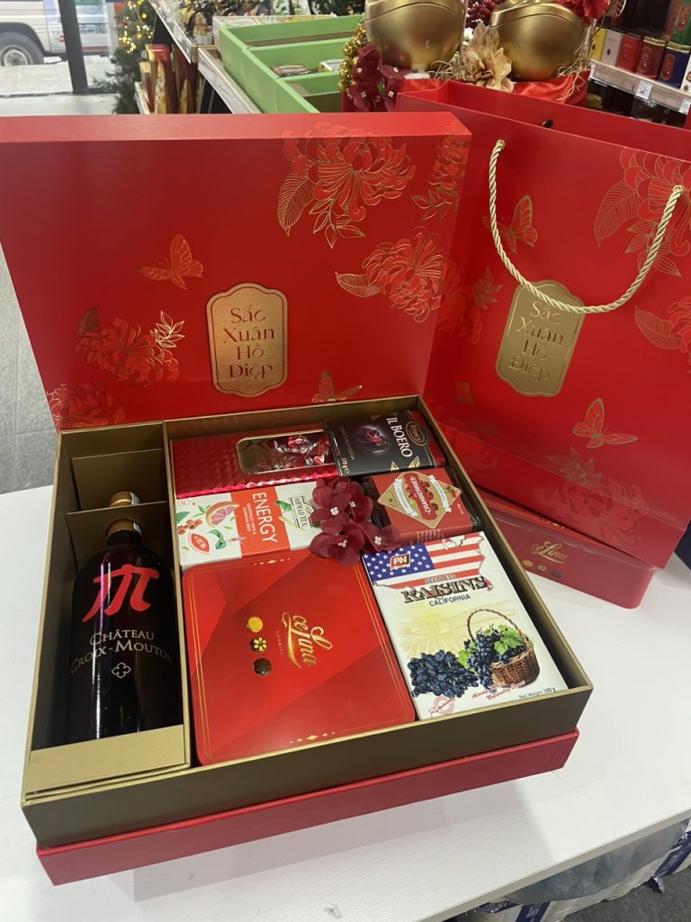 Những mặt hàng sẽ hốt bạc dịp tết 2024 8 z5045364361811 8b93363e4bd9c961debb53359fe4c669 large