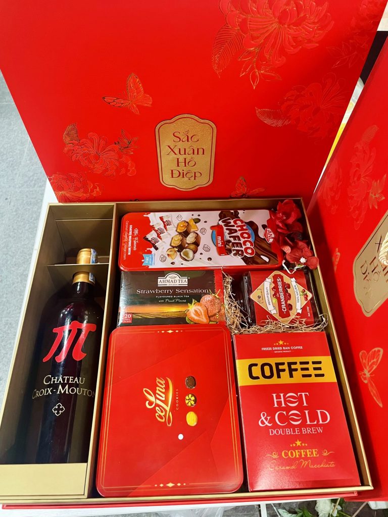 Những mặt hàng sẽ hốt bạc dịp tết 2024 9 z5067416731722 fcefa35cd27eacf3eccf379626e09c2e scaled large