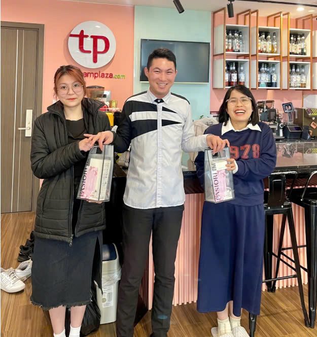 z6493957542812 acb9431f86f9c0a2b00b26a32ada9d6c large