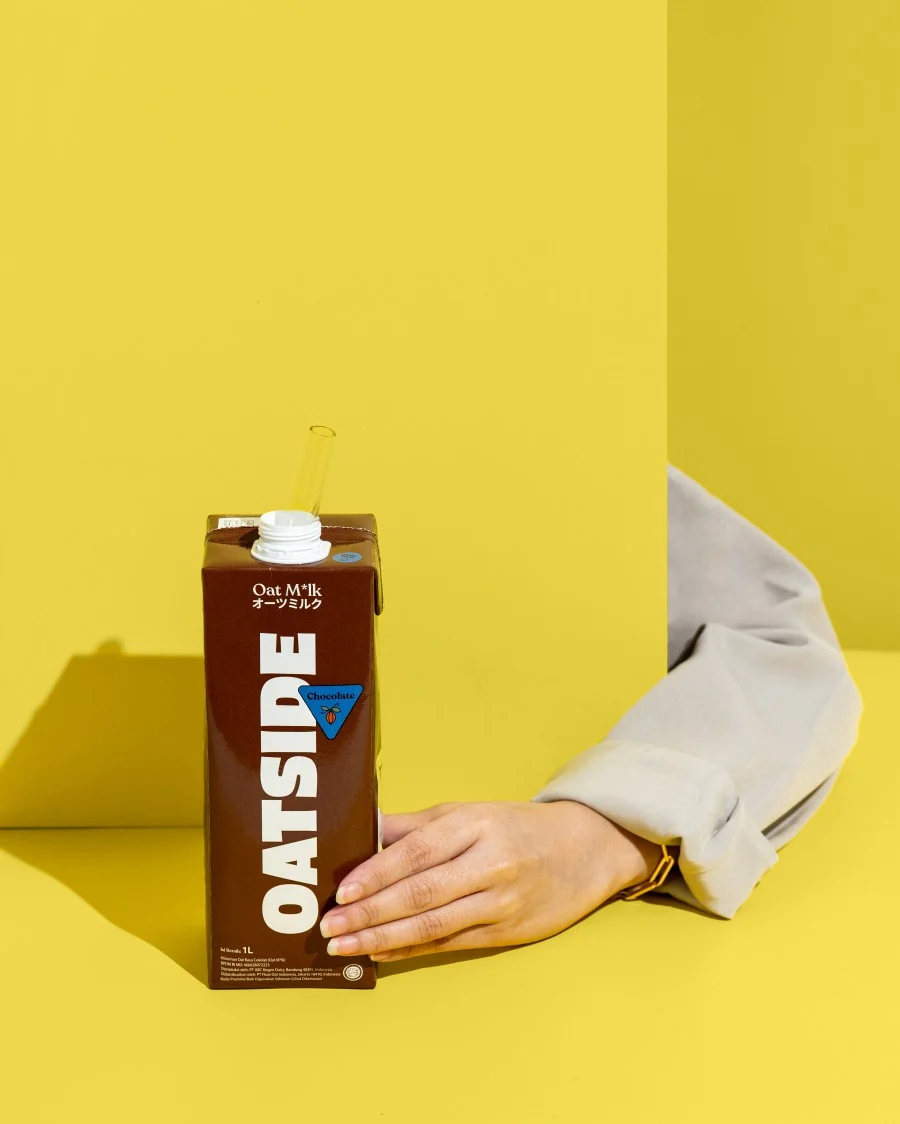 Sữa yến mạch vị Socola hiệu Oatside hộp 1L 3 sua Oatside 1L socola anh 2